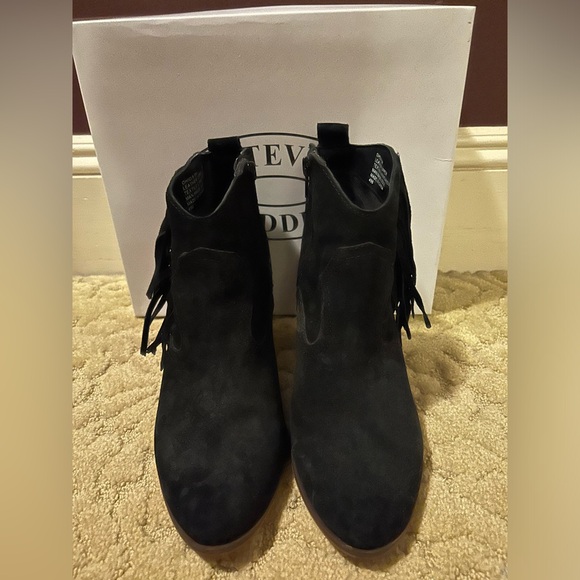 Women’s Steve Madden Bootie size 9.5 - Picture 3 of 4